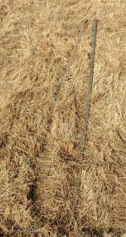 image for item DB0794 1981 New Holland 1495 haybine swather