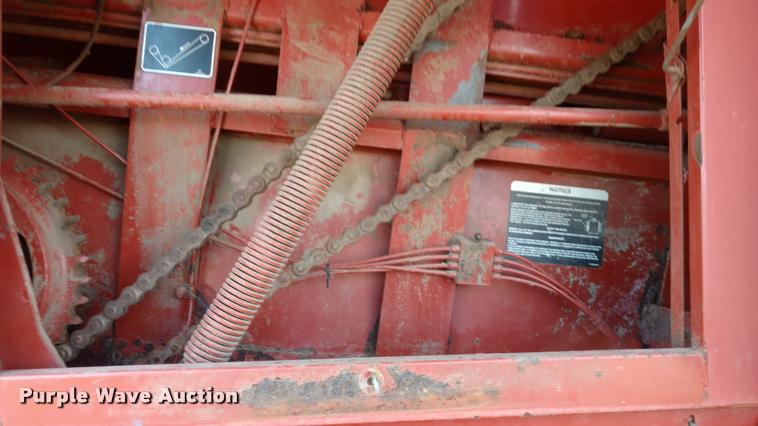 image for item DB0796 Hesston 4900 large square baler