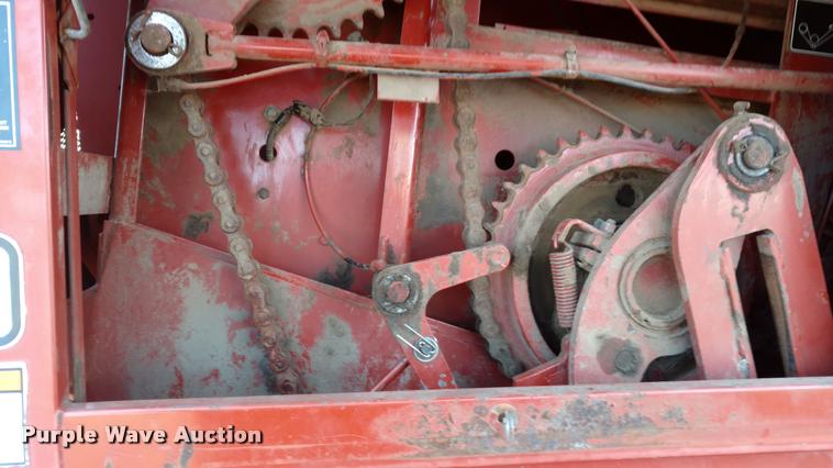 image for item DB0796 Hesston 4900 large square baler
