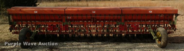 image for item DB0800 Tye 20-20 no-till grain drill