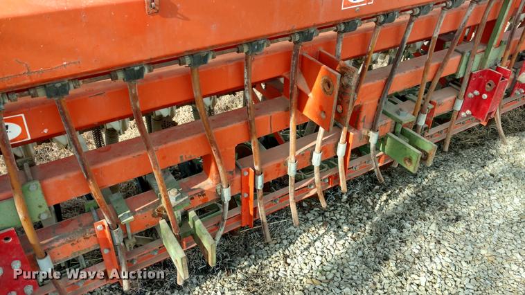 image for item DB0800 Tye 20-20 no-till grain drill