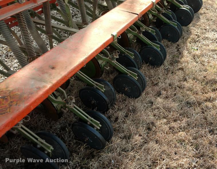 image for item DB0800 Tye 20-20 no-till grain drill