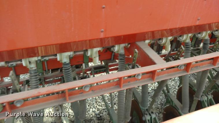 image for item DB0800 Tye 20-20 no-till grain drill