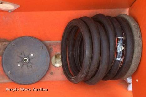 image for item DB0800 Tye 20-20 no-till grain drill