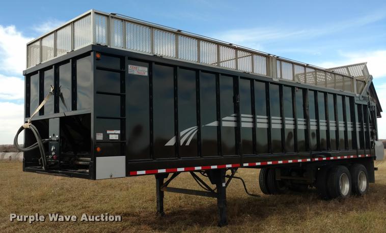 image for item DB0801 2016 Taller Fehr live bottom silage trailer