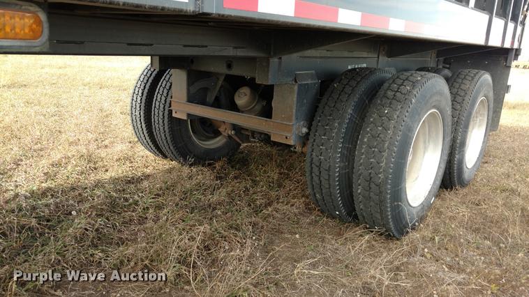 image for item DB0801 2016 Taller Fehr live bottom silage trailer