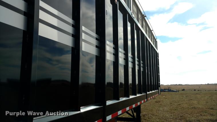 image for item DB0801 2016 Taller Fehr live bottom silage trailer