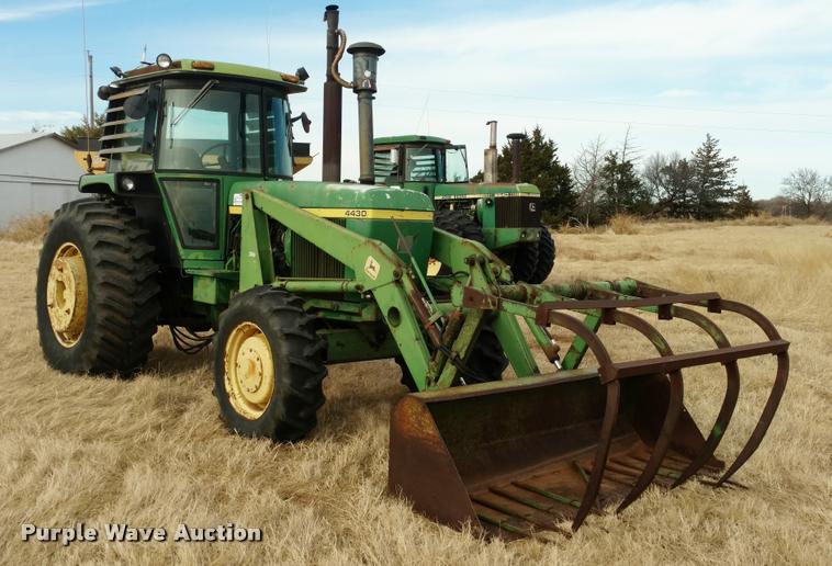 image for item DB0809 1974 John Deere 4430 HFWD tractor