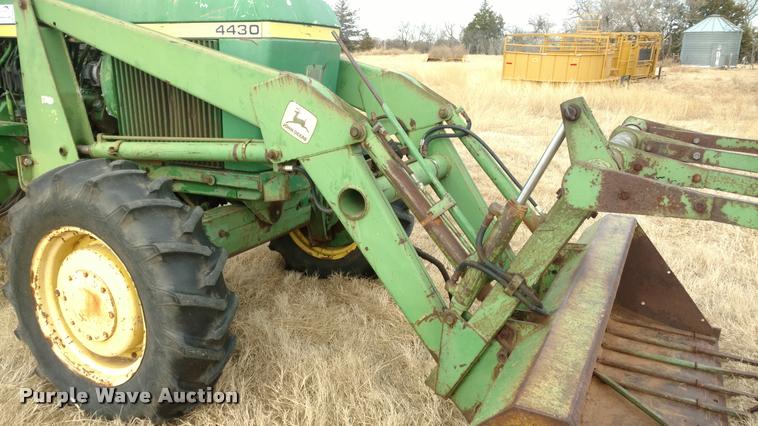 image for item DB0809 1974 John Deere 4430 HFWD tractor