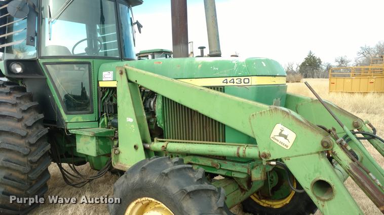 image for item DB0809 1974 John Deere 4430 HFWD tractor