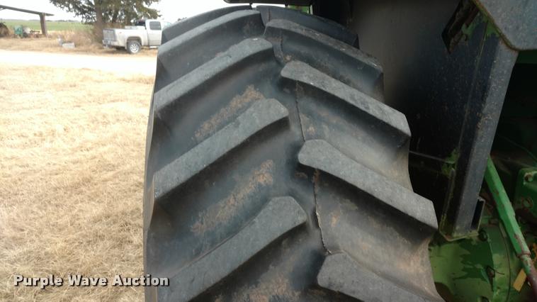 image for item DB0809 1974 John Deere 4430 HFWD tractor