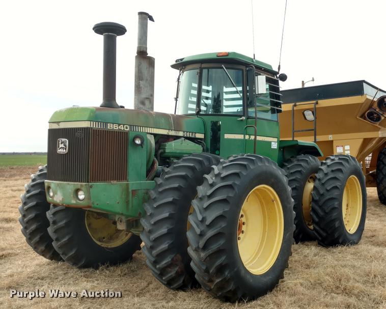 image for item DB0810 1981 John Deere 8640 4WD tractor