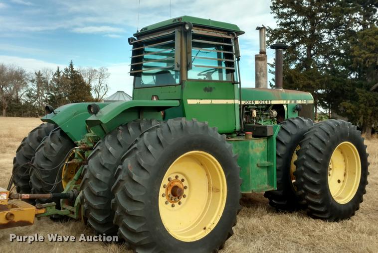 image for item DB0810 1981 John Deere 8640 4WD tractor