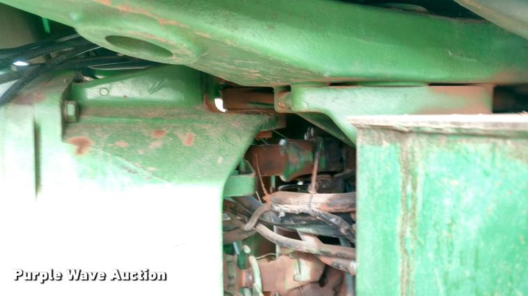 image for item DB0810 1981 John Deere 8640 4WD tractor