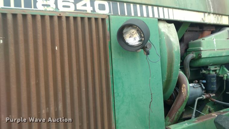 image for item DB0810 1981 John Deere 8640 4WD tractor