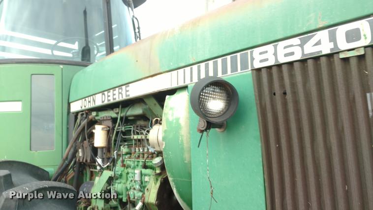 image for item DB0810 1981 John Deere 8640 4WD tractor