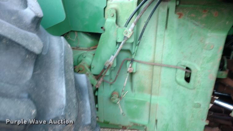 image for item DB0810 1981 John Deere 8640 4WD tractor