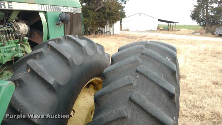 image for item DB0810 1981 John Deere 8640 4WD tractor