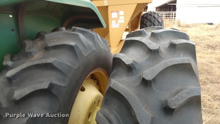 image for item DB0810 1981 John Deere 8640 4WD tractor