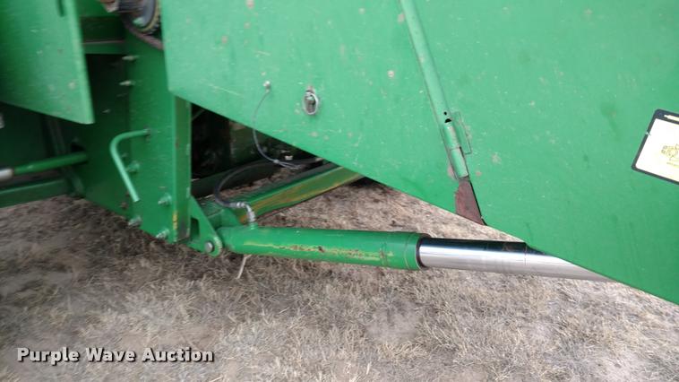 image for item DB0814 2001 John Deere 9750 STS combine