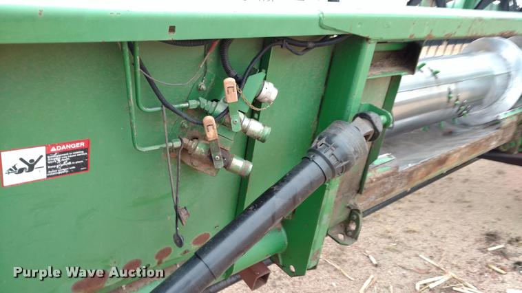 image for item DB0815 2000 John Deere 930F flex head