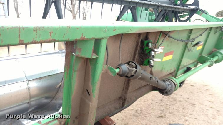 image for item DB0815 2000 John Deere 930F flex head