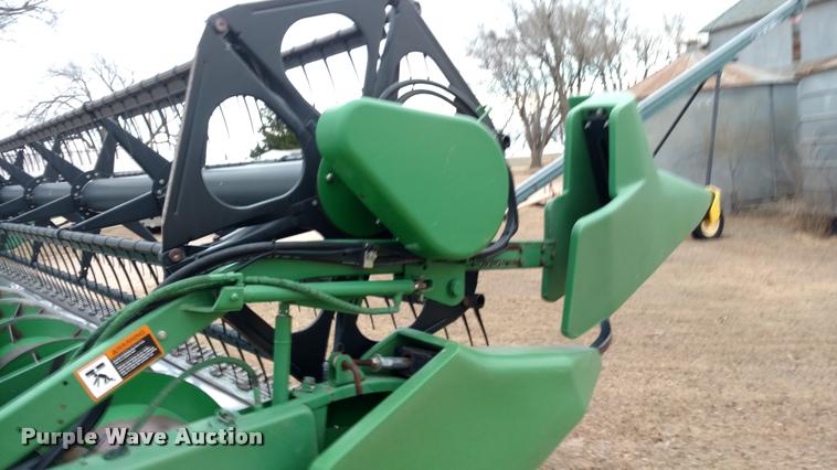 image for item DB0815 2000 John Deere 930F flex head