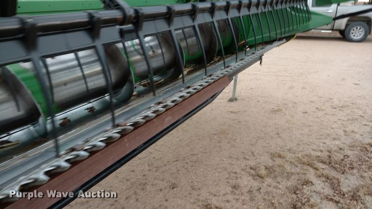 image for item DB0815 2000 John Deere 930F flex head