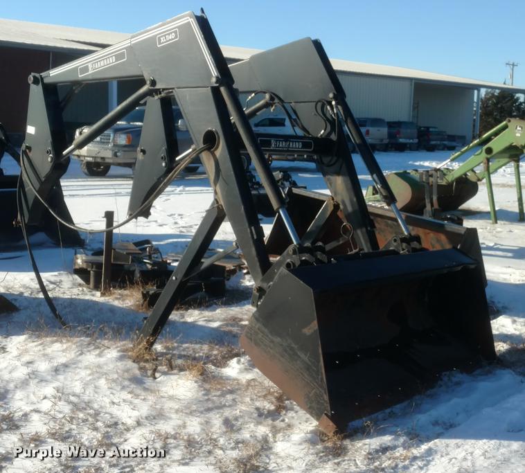 image for item DB0821 Farm Hand XL1140 loader