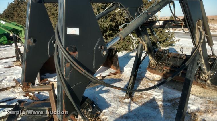 image for item DB0821 Farm Hand XL1140 loader