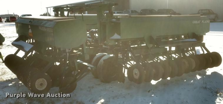 image for item DB0822 Great Plains 3SF30 grain drill