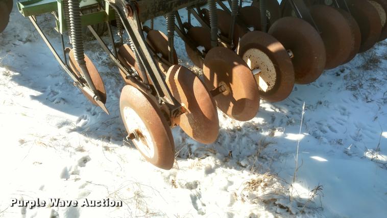 image for item DB0822 Great Plains 3SF30 grain drill