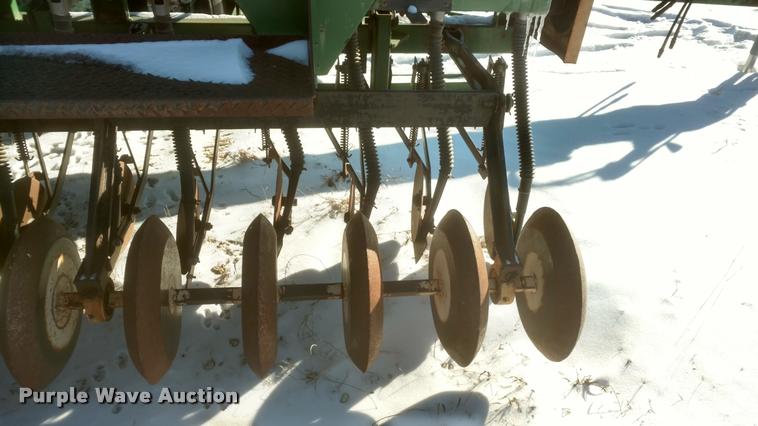 image for item DB0822 Great Plains 3SF30 grain drill