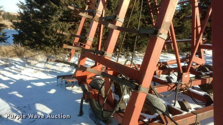 image for item DB0824 1989 field cultivator