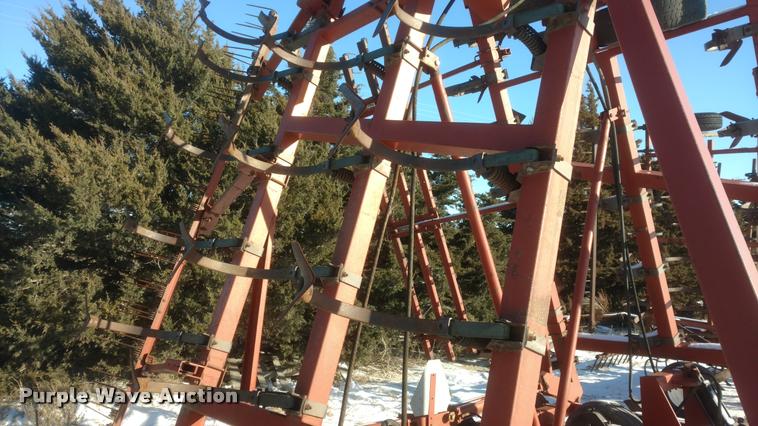 image for item DB0824 1989 field cultivator