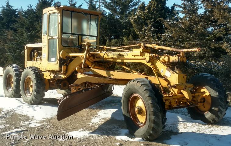 image for item DB0825 1957 Caterpillar motor grader