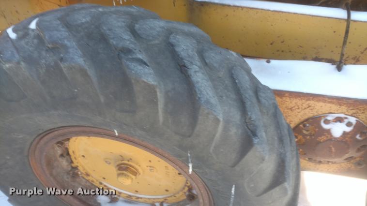 image for item DB0825 1957 Caterpillar motor grader