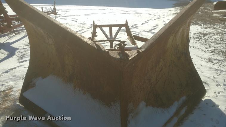 image for item DB0825 1957 Caterpillar motor grader