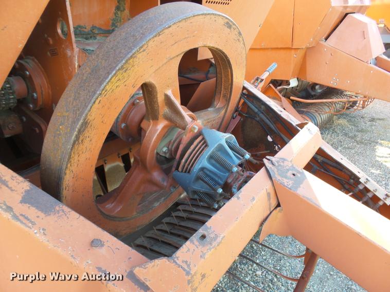 image for item DB1779 1993 AGCO Hesston 4900 large square baler