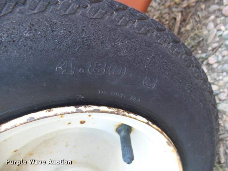 image for item DB1779 1993 AGCO Hesston 4900 large square baler