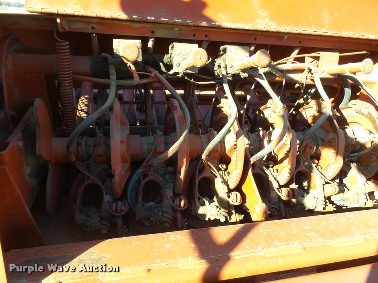 image for item DB1779 1993 AGCO Hesston 4900 large square baler