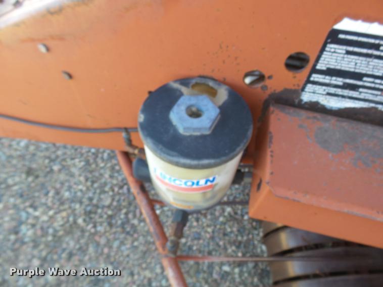 image for item DB1779 1993 AGCO Hesston 4900 large square baler