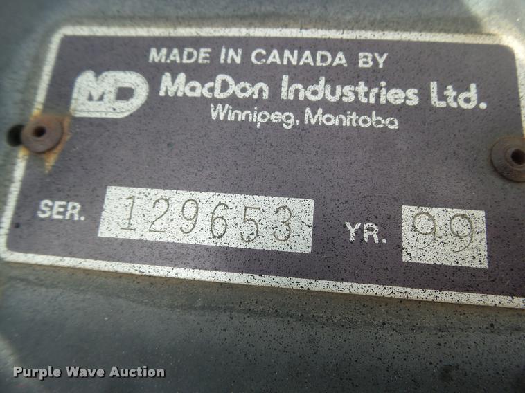 image for item DB1780 1999 MacDon 972 draper head