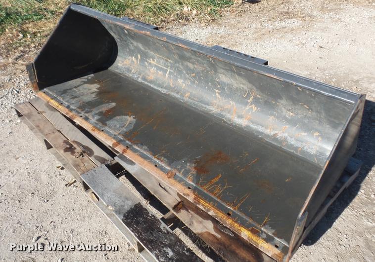 image for item DB2776 CNH skid steer bucket