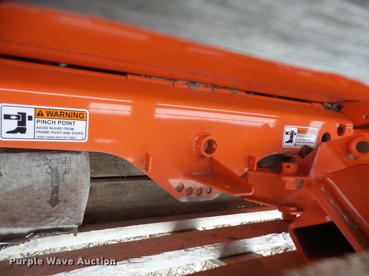 image for item DB2785 2015 Kubota BX2767 blade