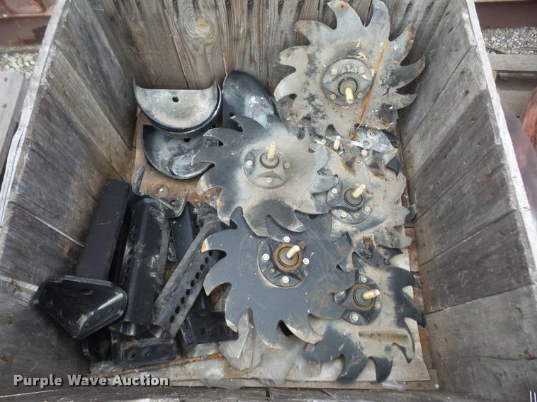 image for item DB2790 (6) Yetter no-till row cleaners