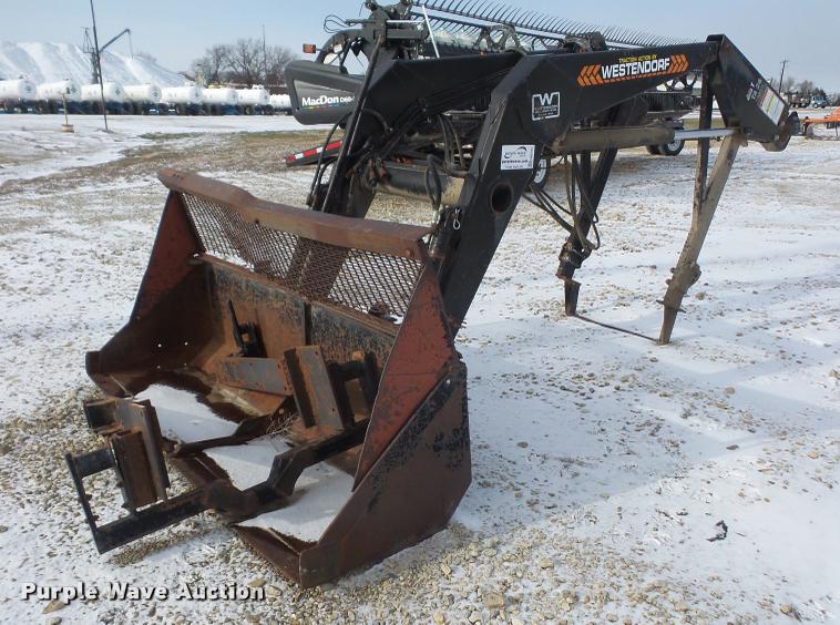 image for item DB2797 Westendorf TA26 loader