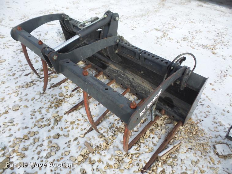 image for item DB2798 Bobcat grapple bucket