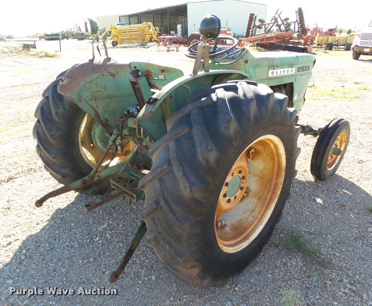 image for item DB4602 1969 Oliver 1255 tractor