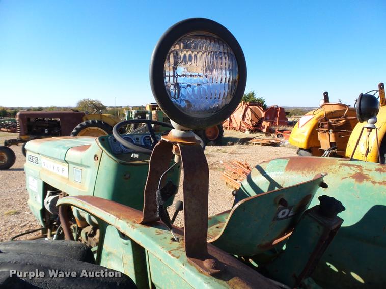 image for item DB4602 1969 Oliver 1255 tractor